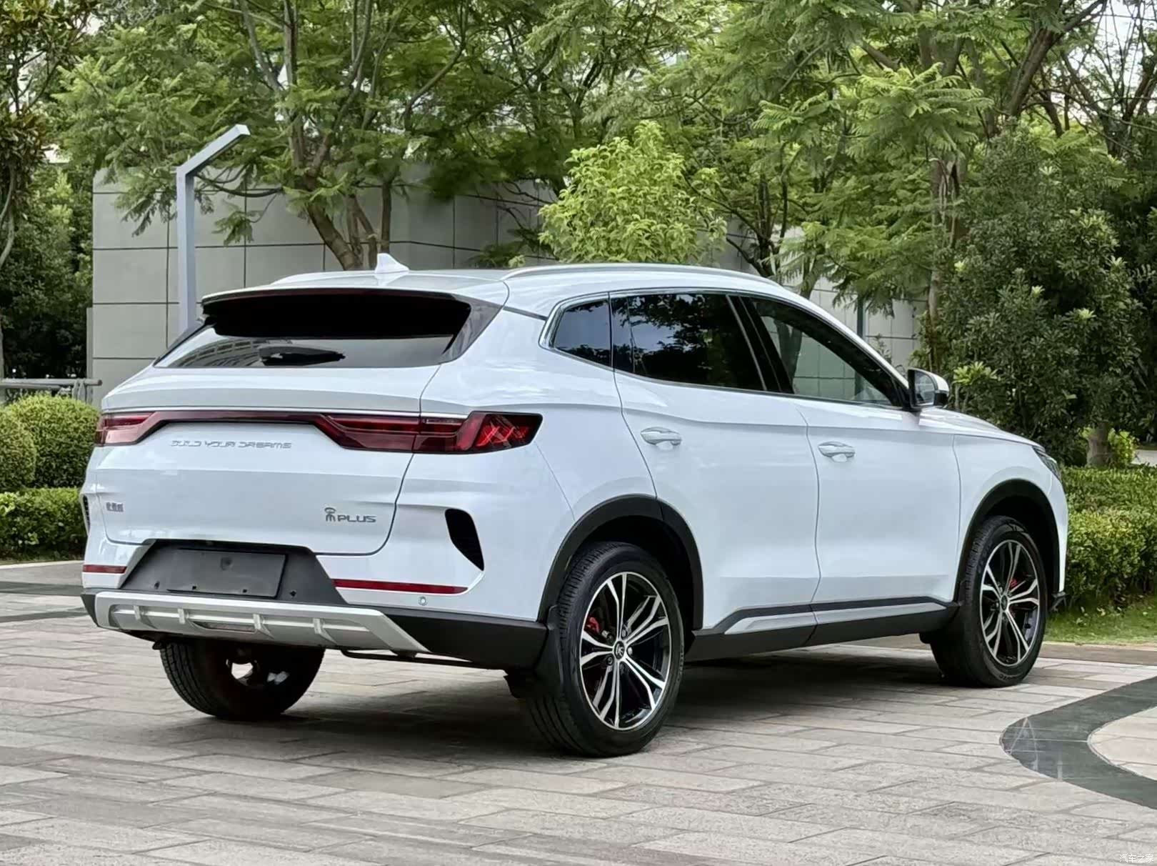 BYD Song, 2022 9