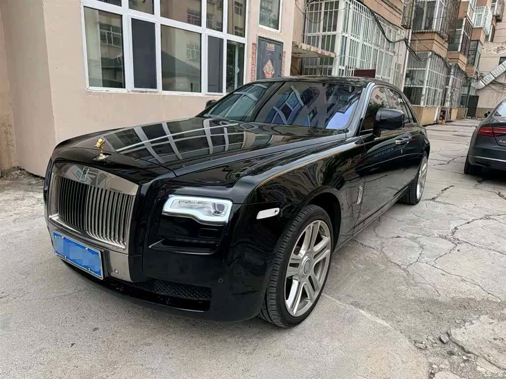 Rolls-Royce Ghost, 2011 1
