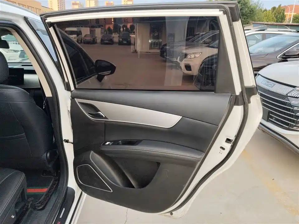 BYD Song MAX BYD Song MAX
