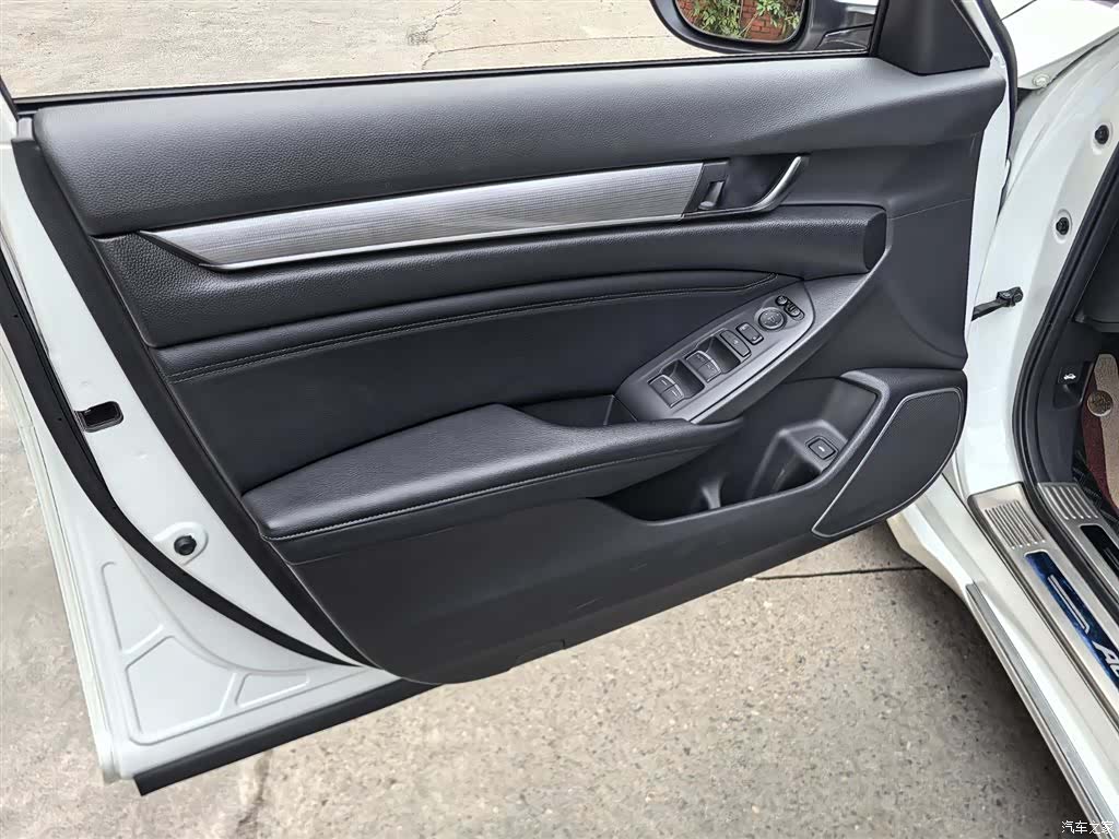 Honda Accord, 2019 9