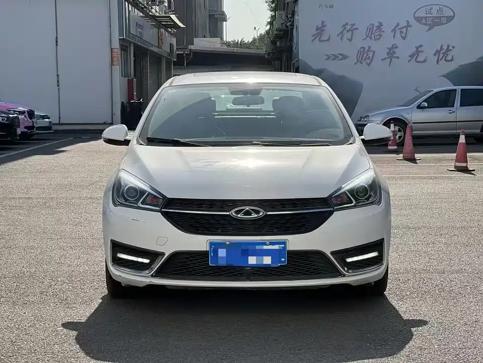 Chery Arrizo 5