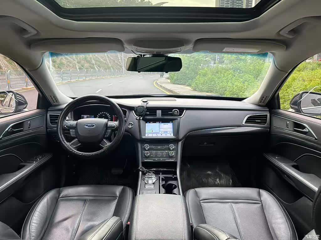 Ford Taurus, 2017 9