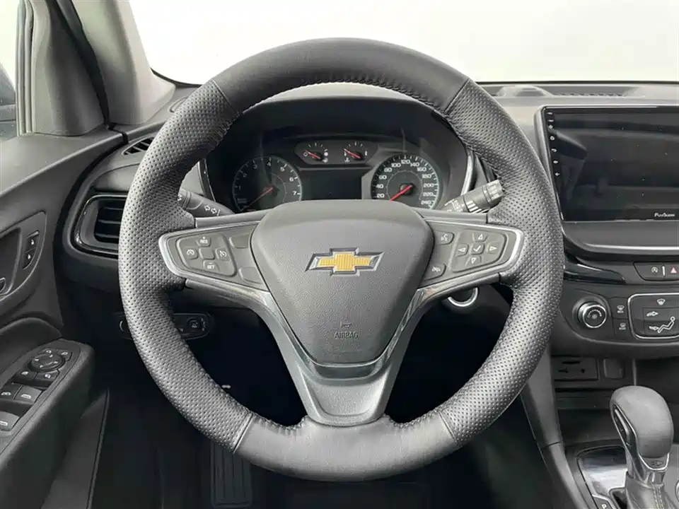 Chevrolet Explorer