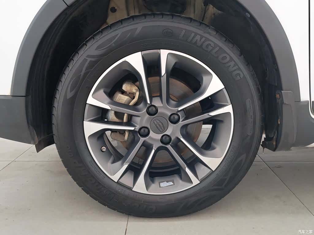 Geely X3, 2020 17
