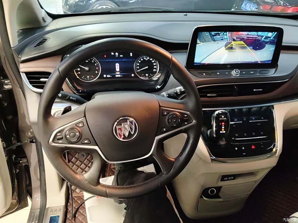 Buick GL8, 2022 11
