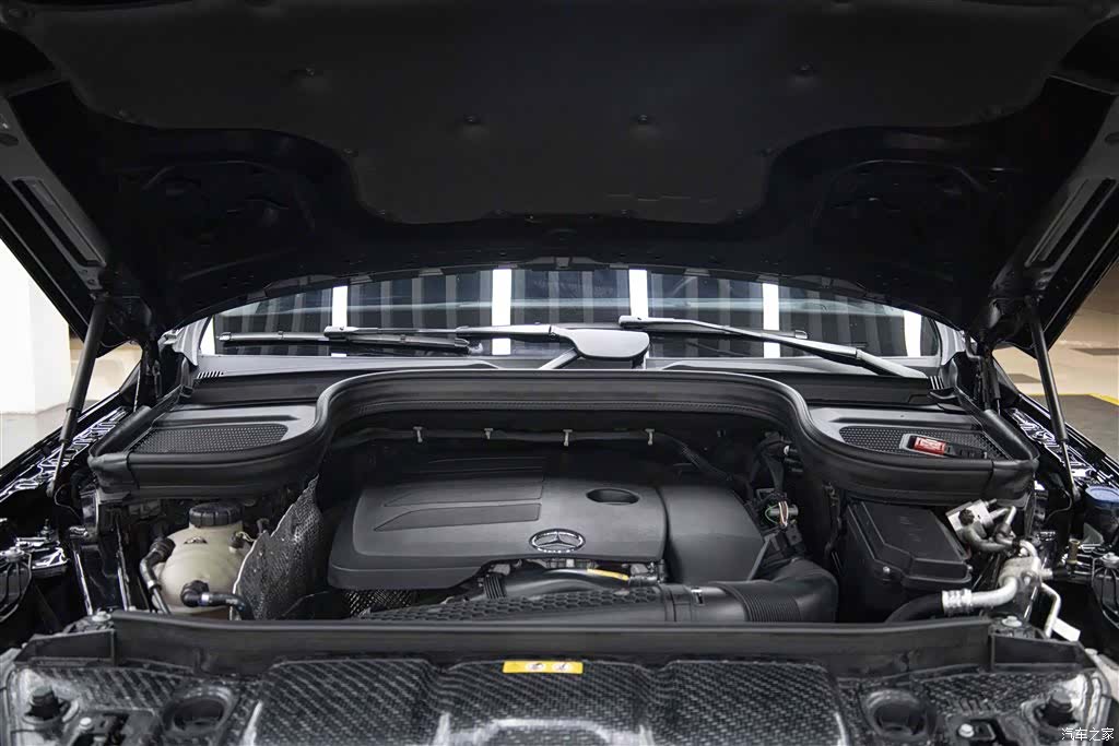 Mercedes-Benz GLE, 2024 7