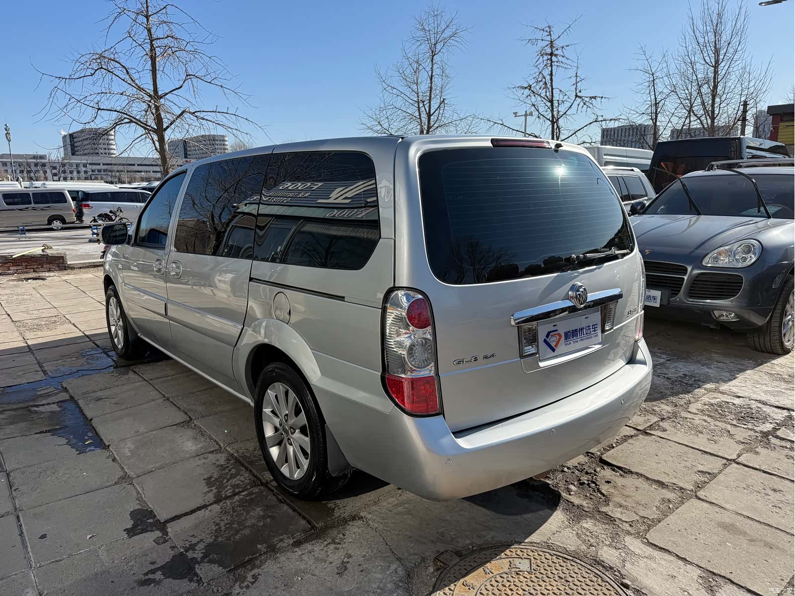 Buick GL8, 2015 6