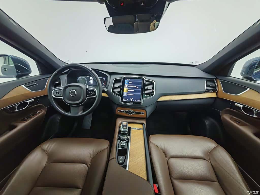 Volvo XC90, 2022 все фото