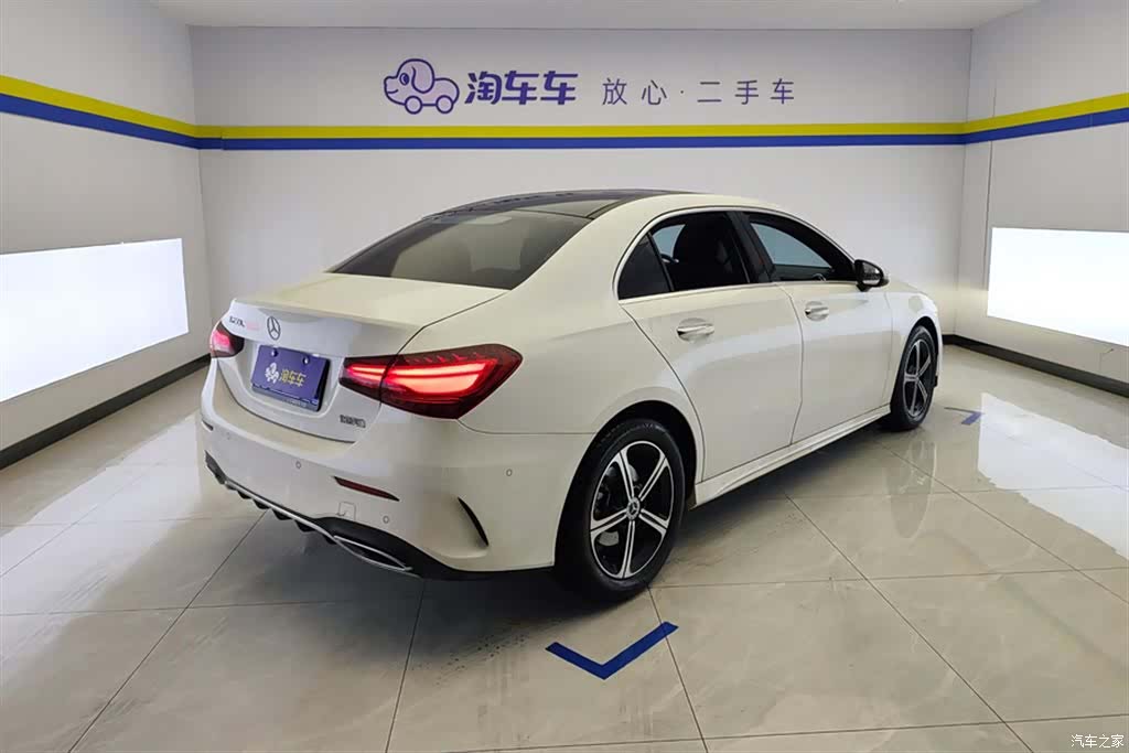 Mercedes-Benz A-Class, 2024 3