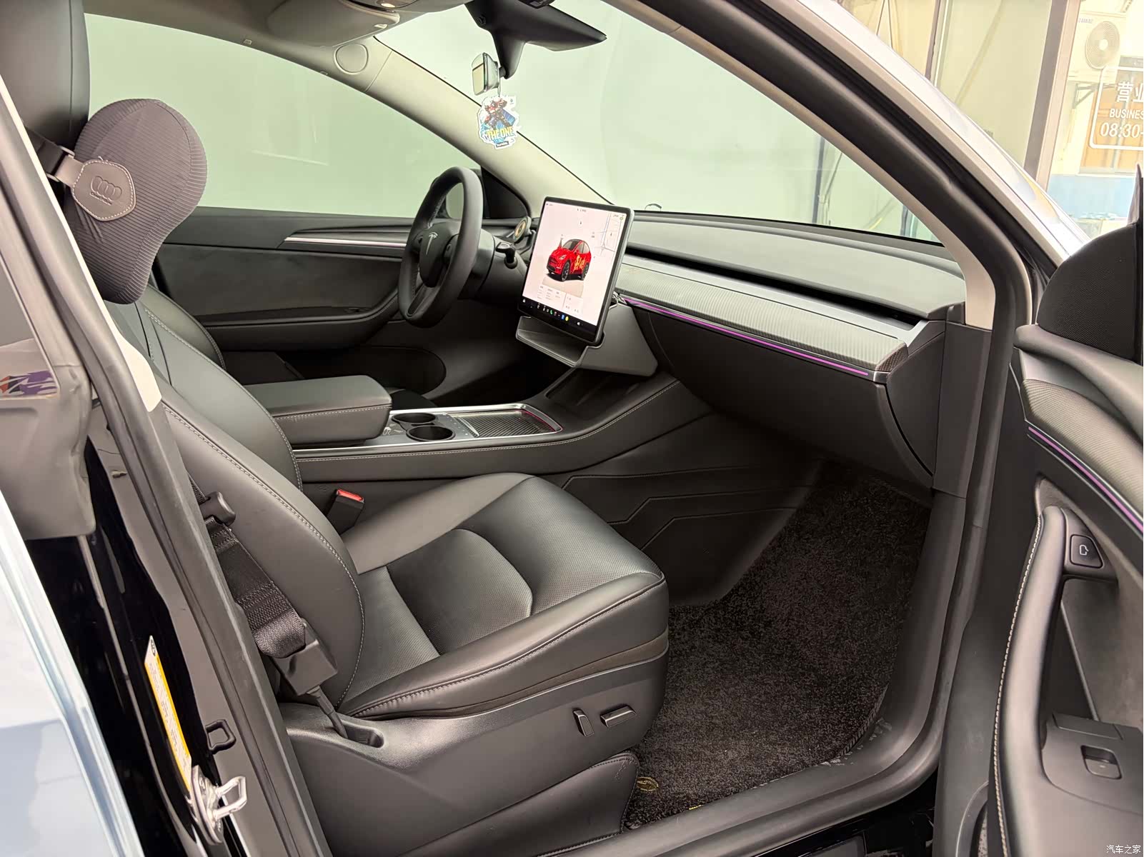 Tesla Model Y, 2023 12