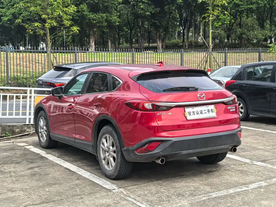 Mazda CX-4