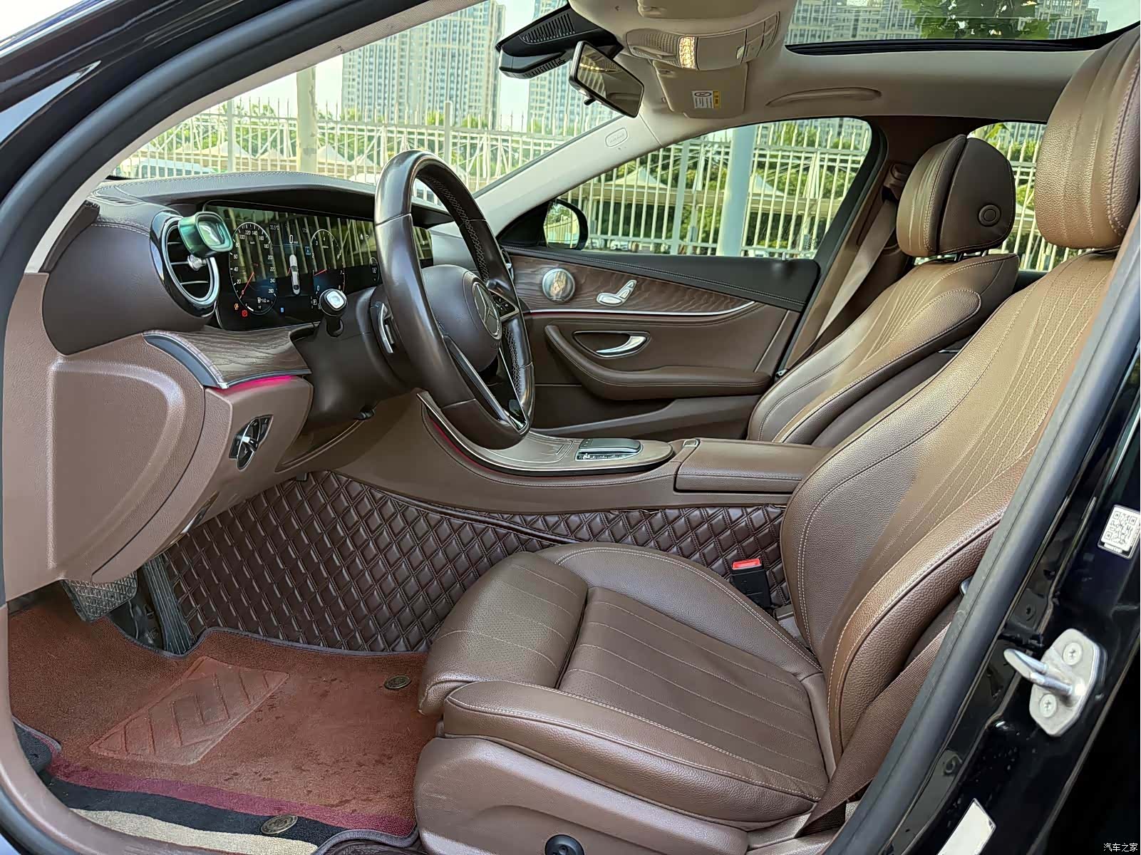 Mercedes-Benz E-Class, 2021 4