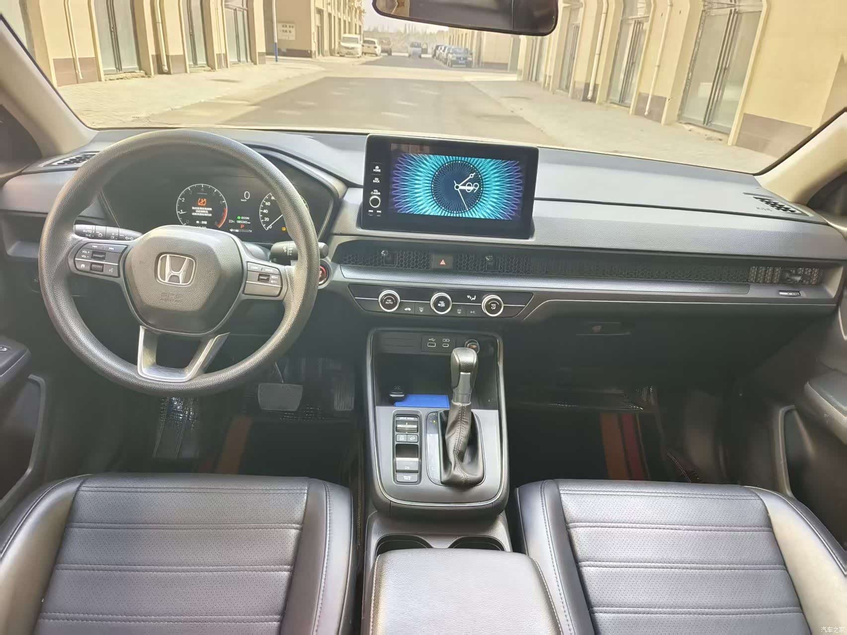 Honda CR-V, 2023 все фото