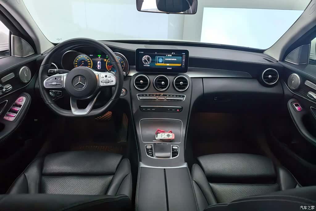 Mercedes-Benz C-Class, 2021 12