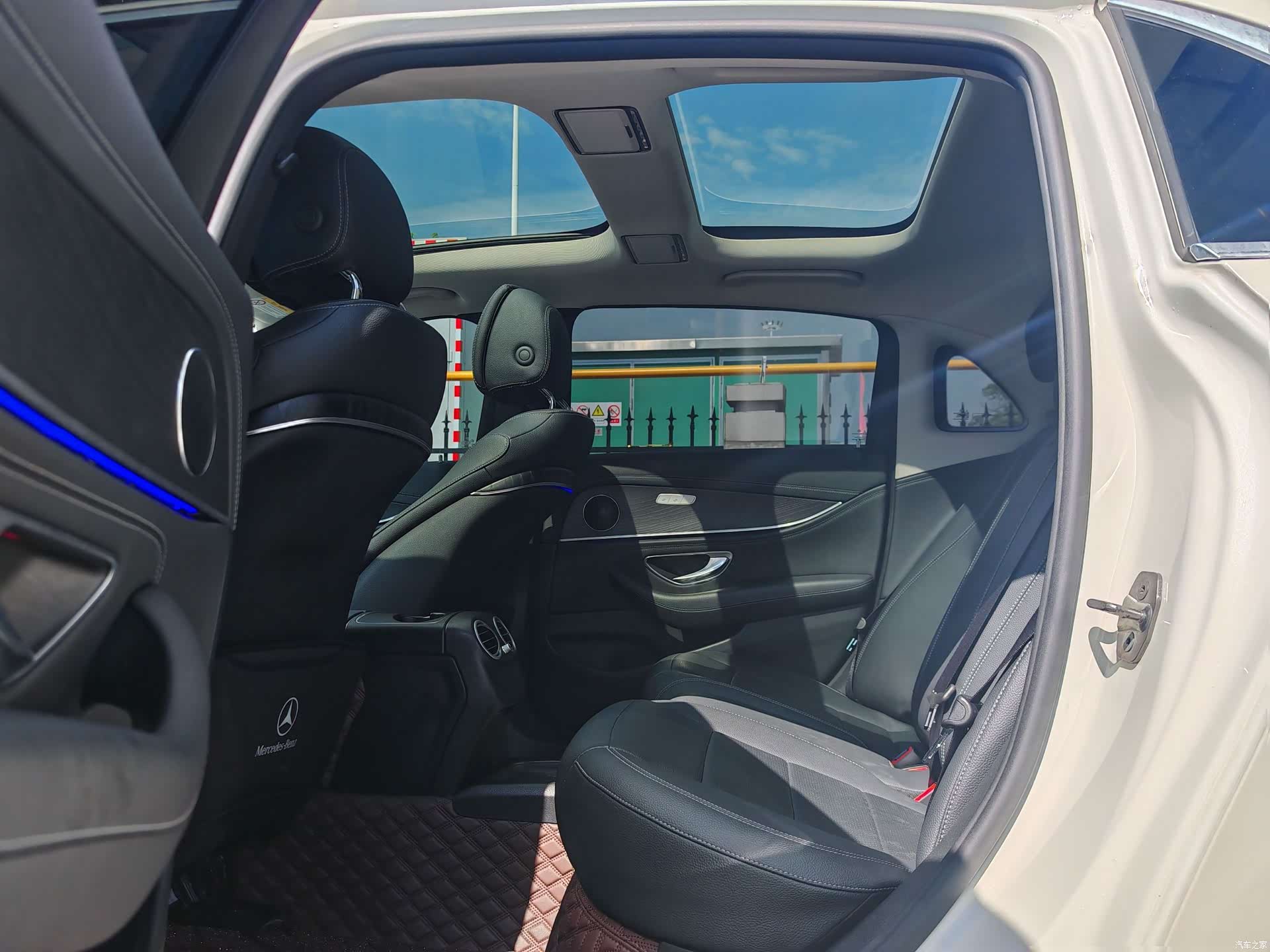 Mercedes-Benz E-Class, 2020 9