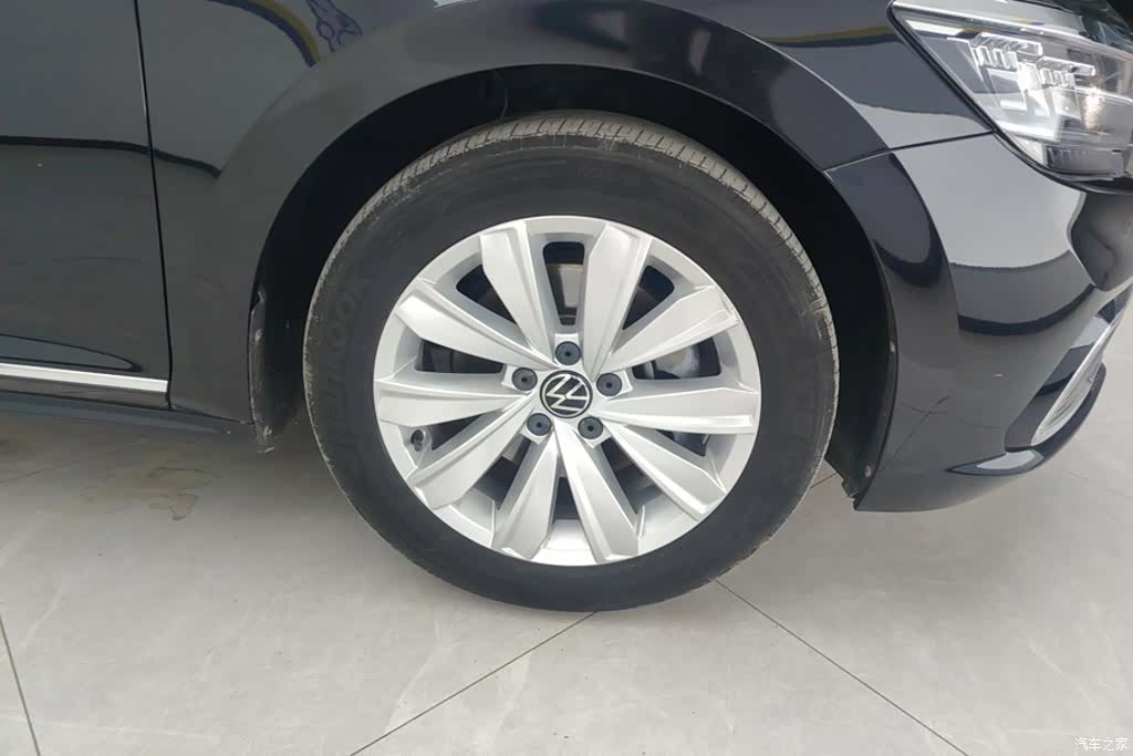 Volkswagen Passat, 2021 6