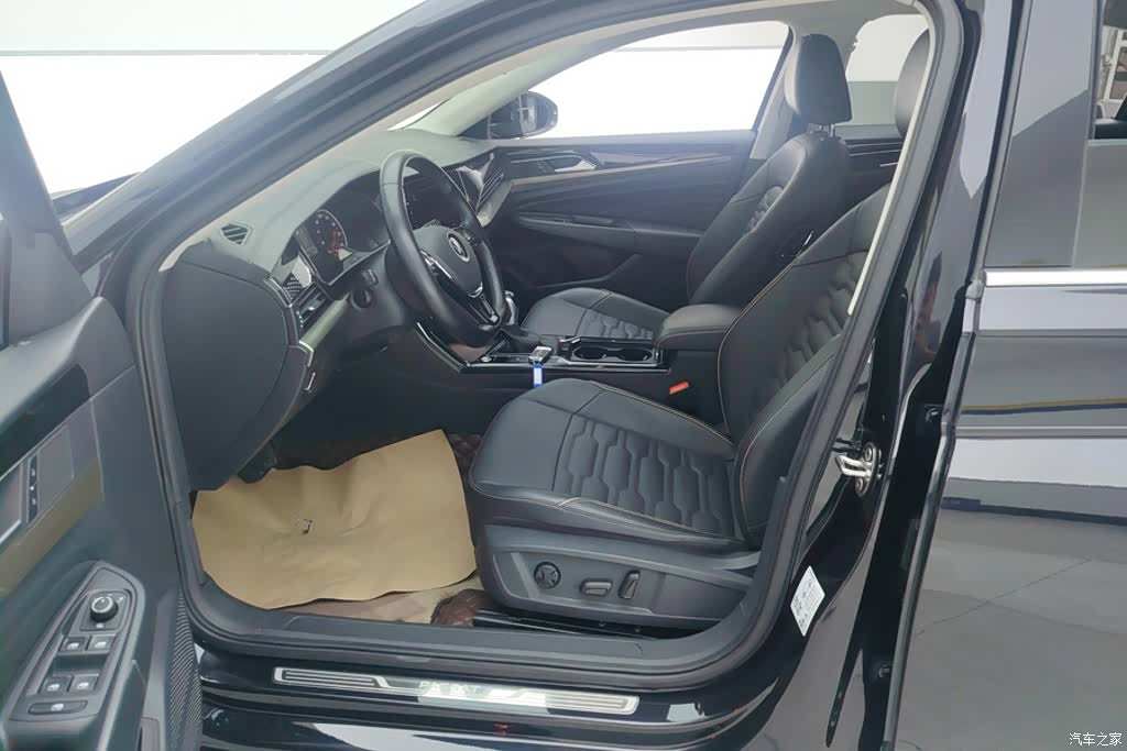 Volkswagen Passat, 2021 9