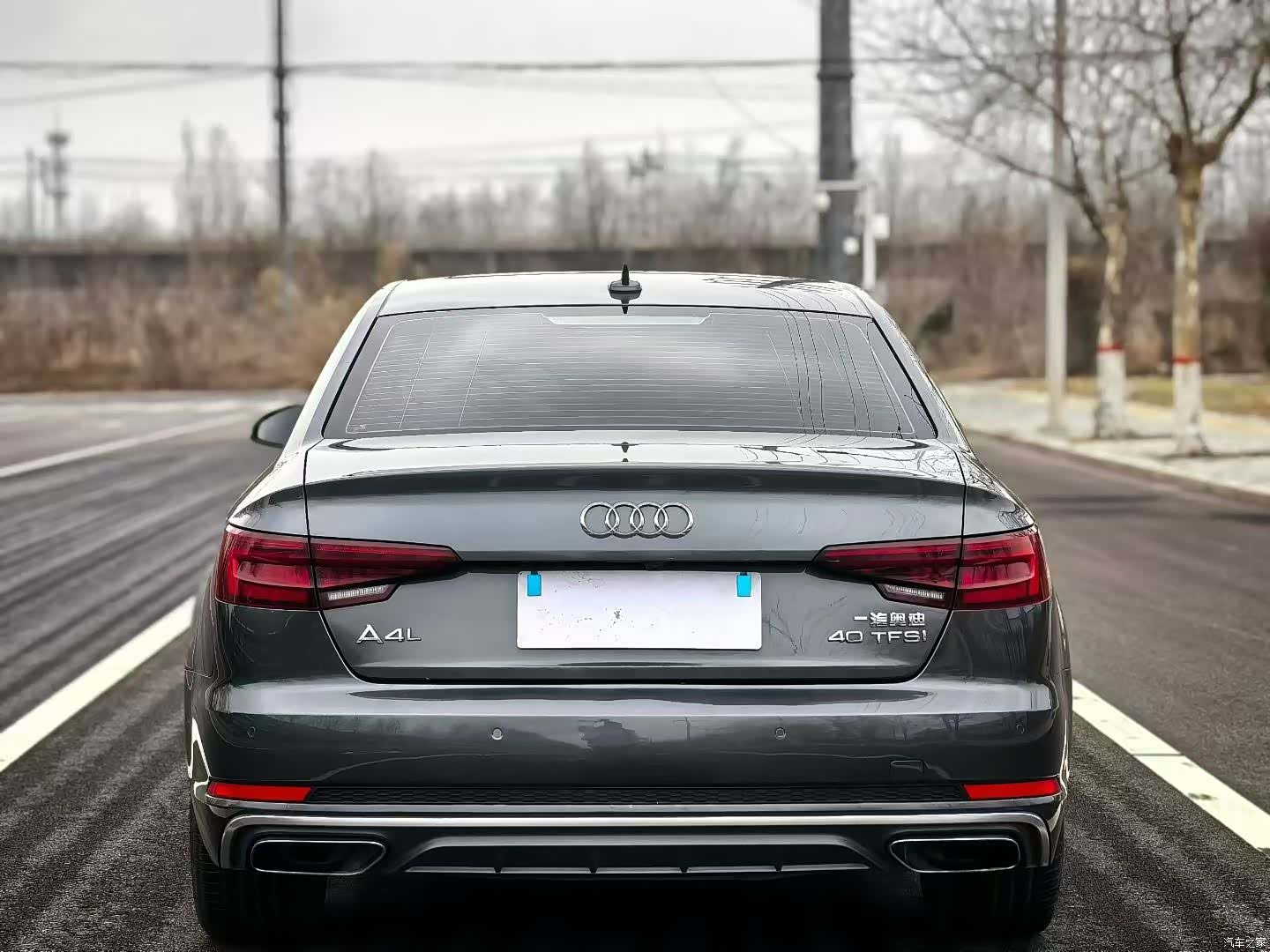 Audi A4L, 2020 все фото