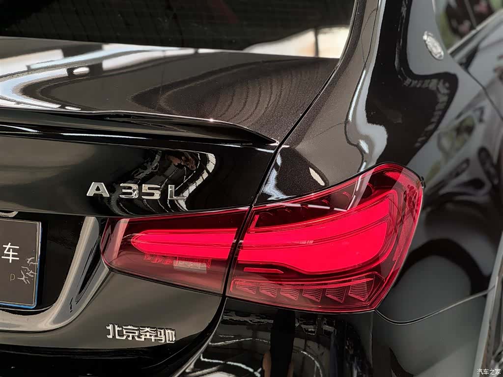 Mercedes-Benz A-Class, 2025 4