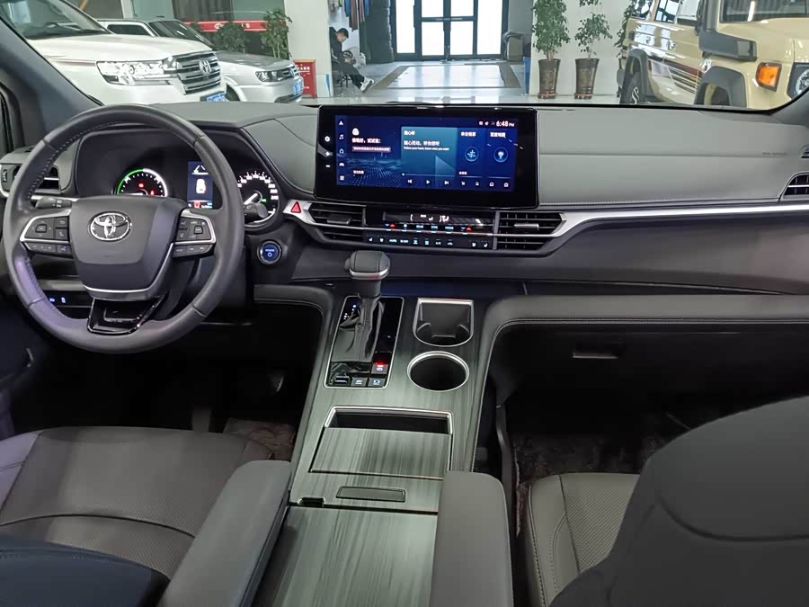 Toyota SIENNA 2023, фото 19