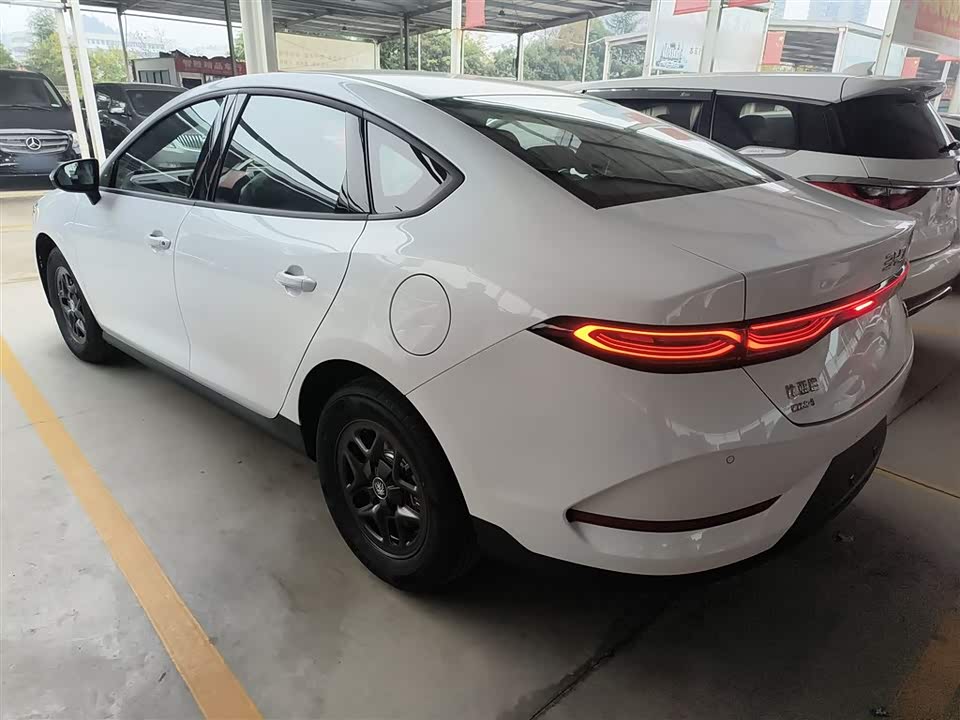 BYD Qin Yuan