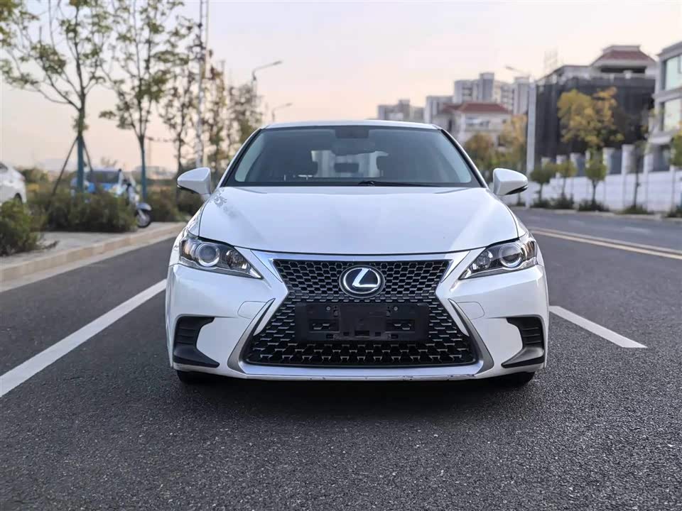 Lexus CT