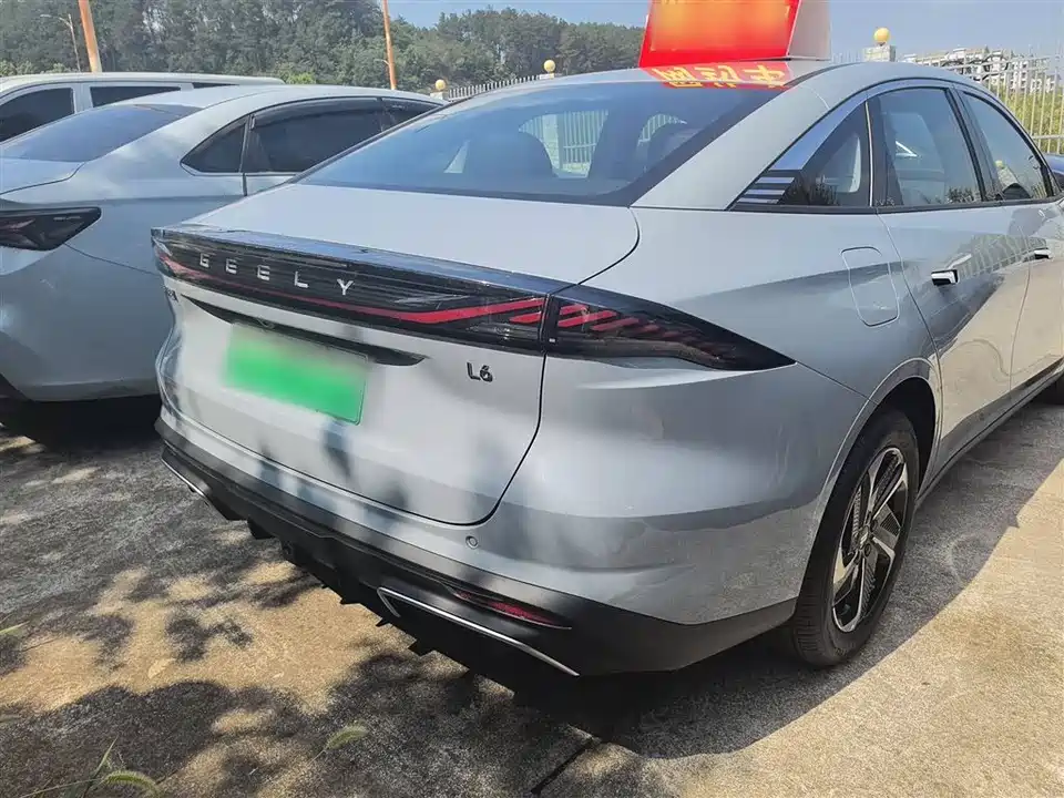 Geely Galaxy Galaxy L6