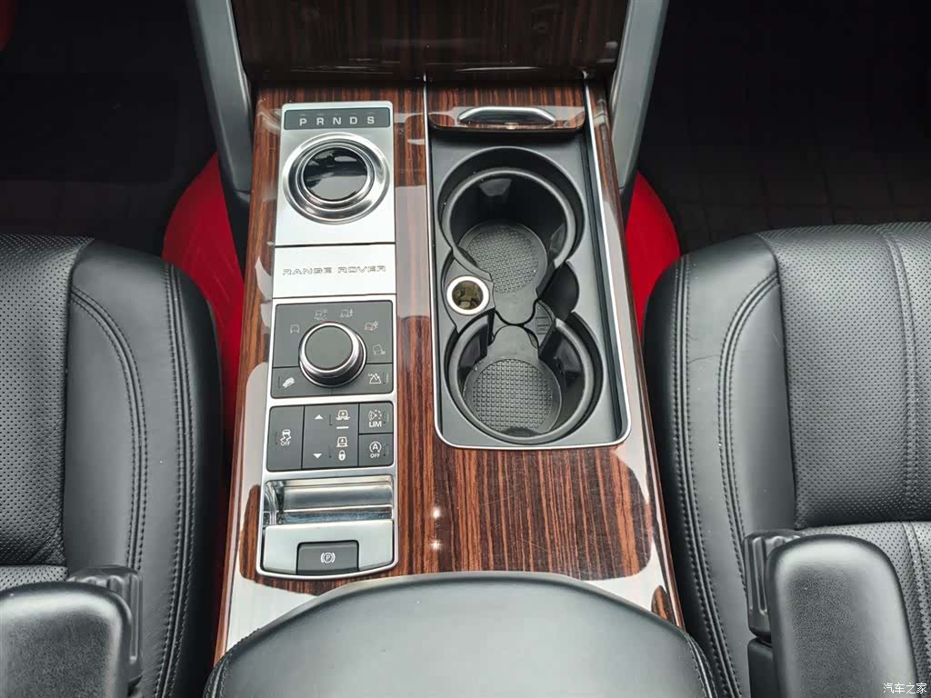 Land Rover Range Rover, 2018 11