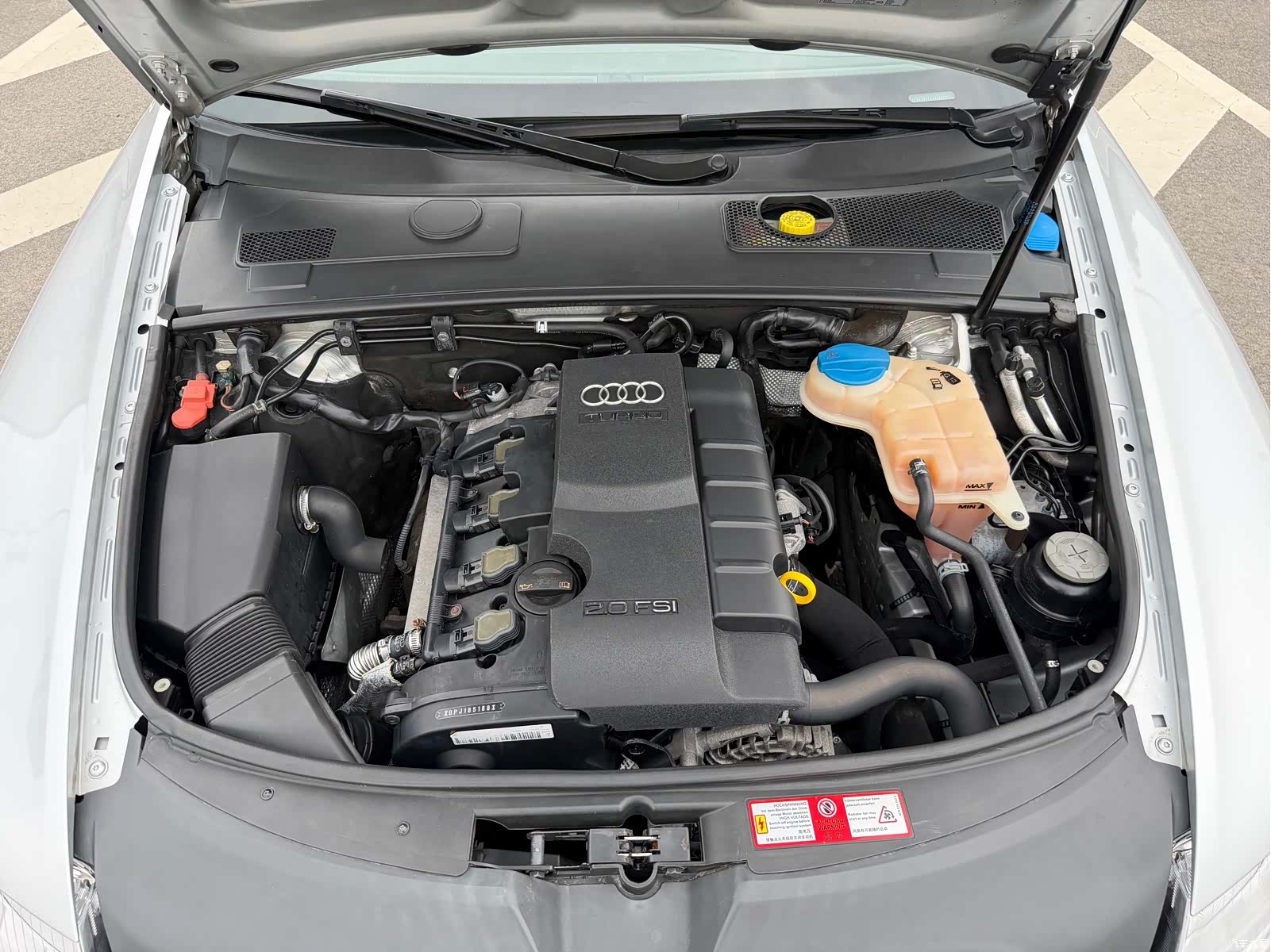 Audi A6L, 2010 14