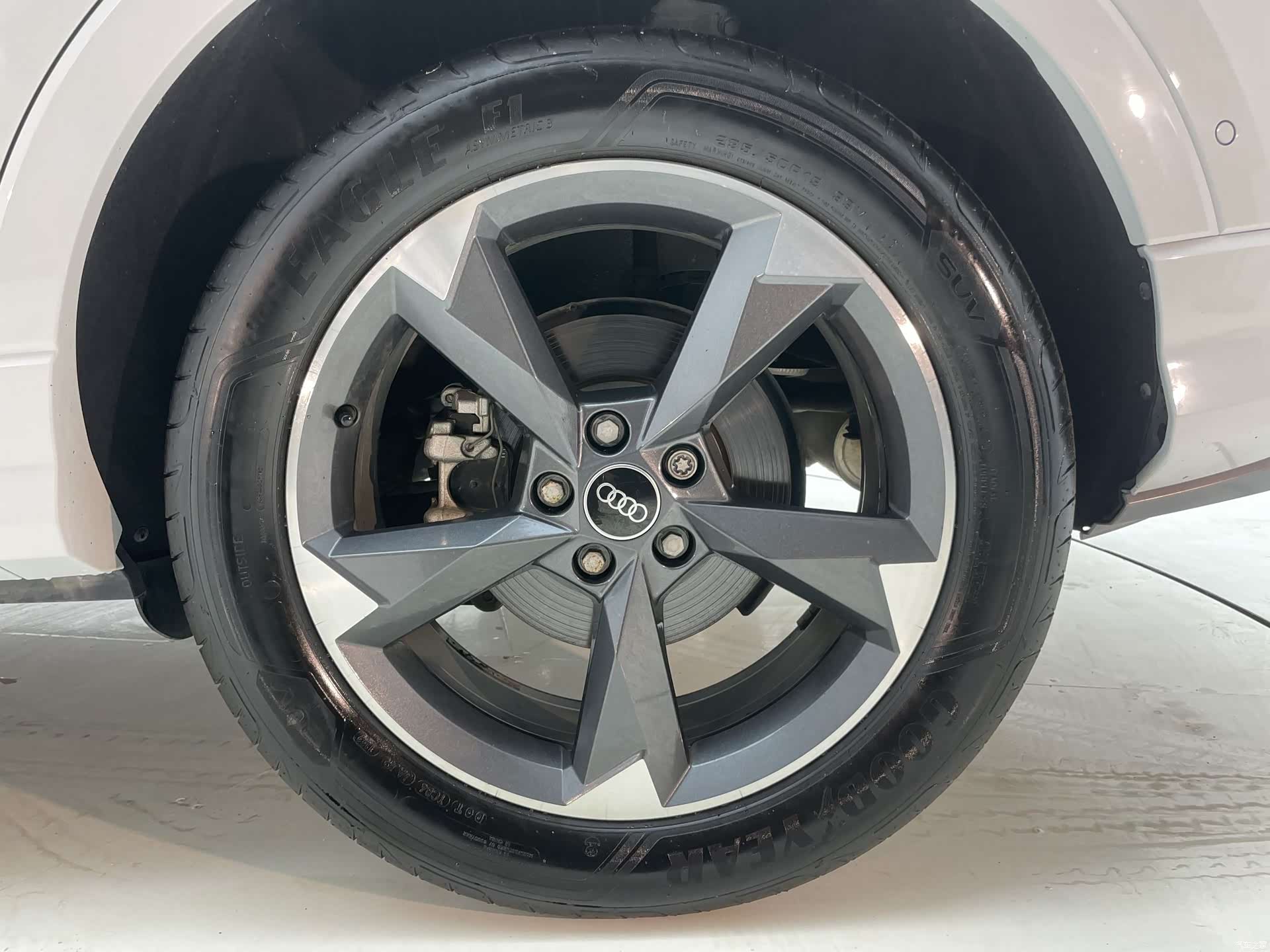Audi Q3, 2022 28