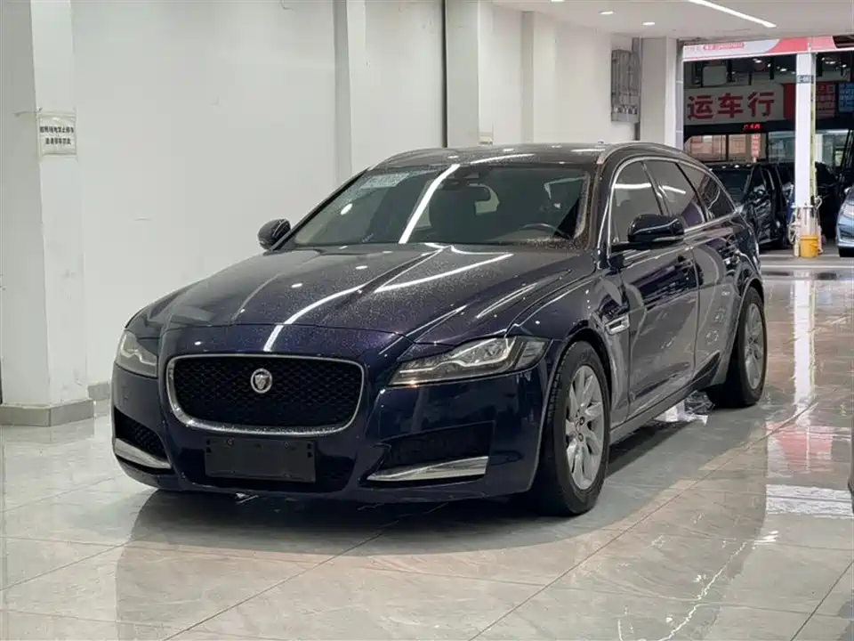 Jaguar XF
