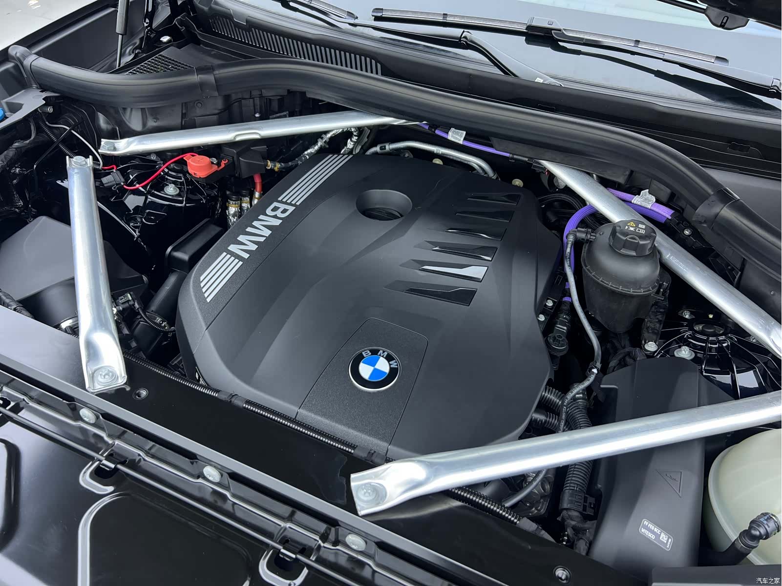 BMW X5, 2024 23