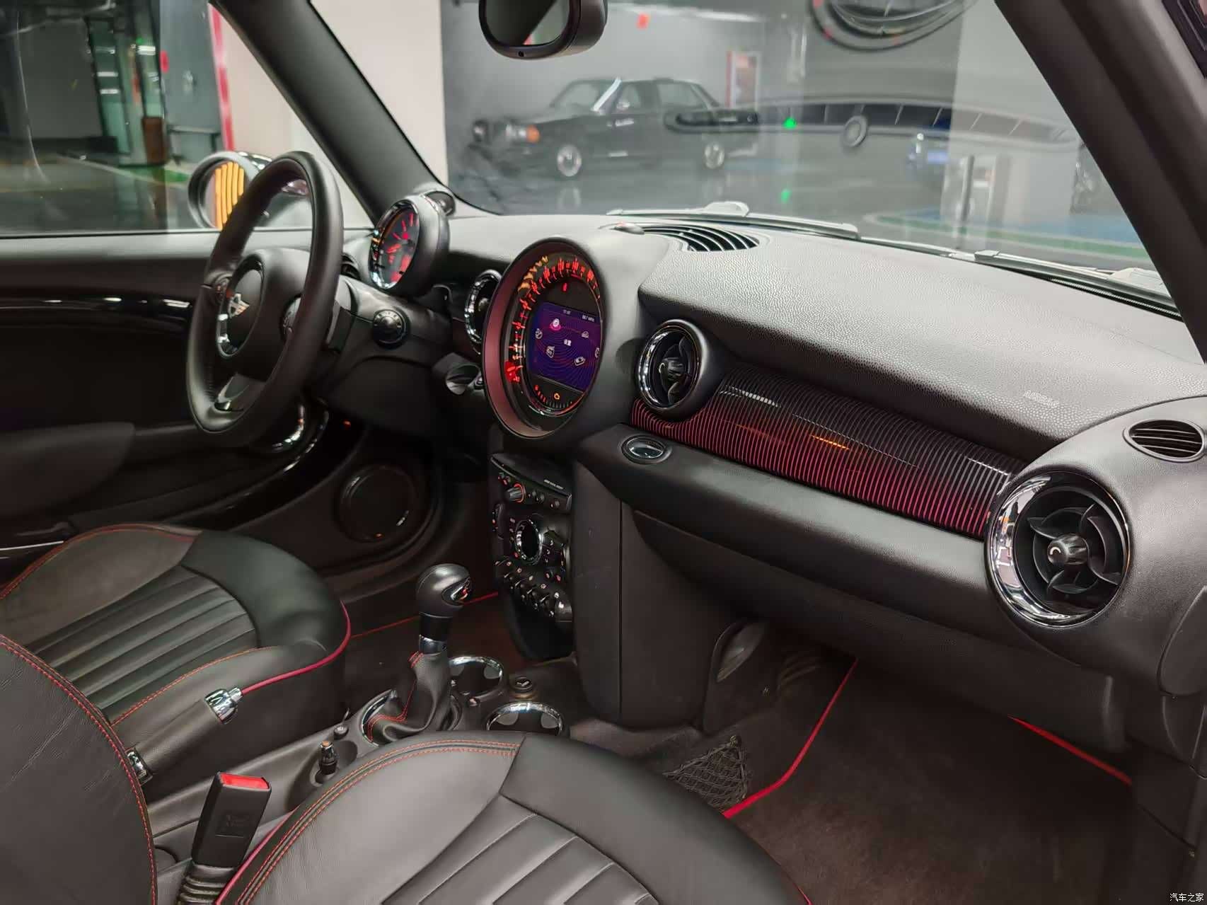 Mini Clubman, 2012 28