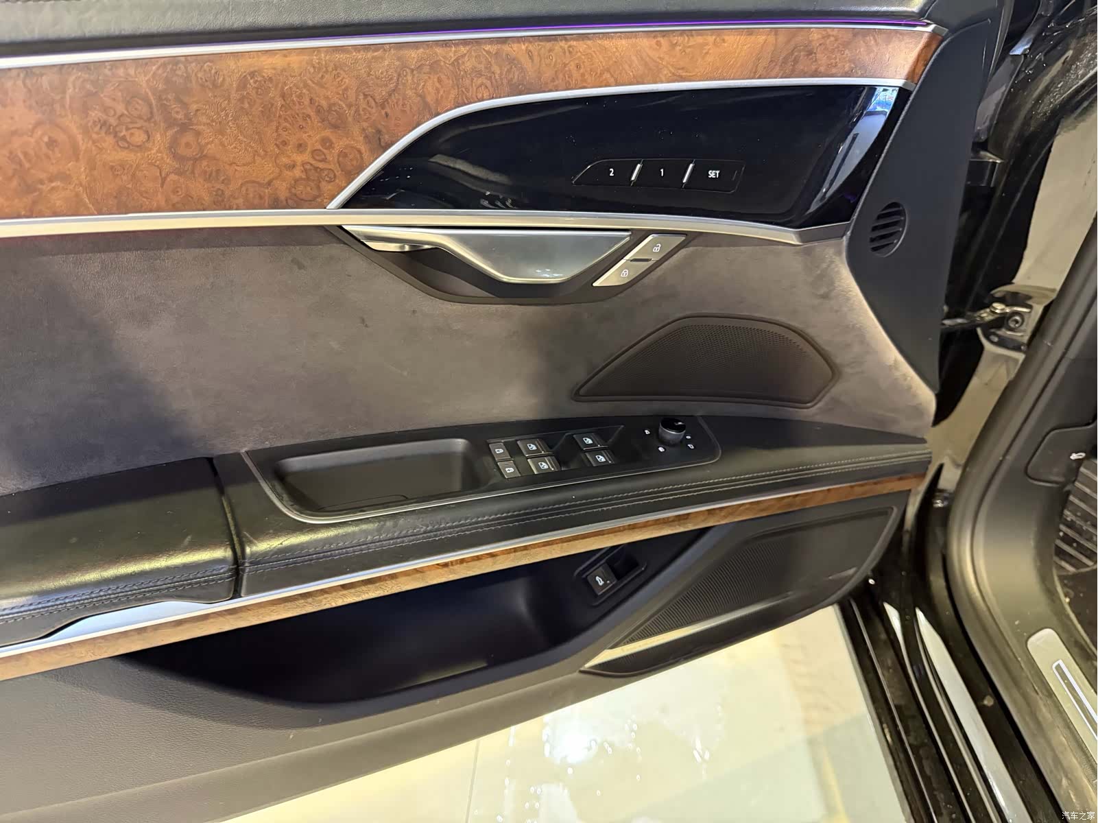 Audi A8L, 2020 11