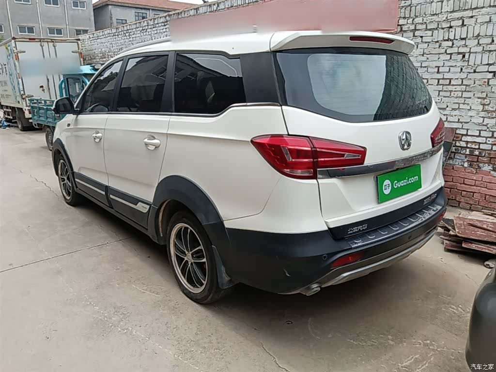 BAIC M60, 2019 все фото
