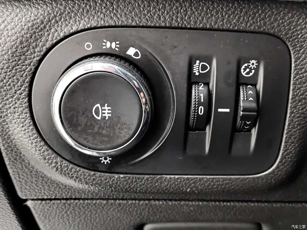 Chevrolet 320, 2018 21