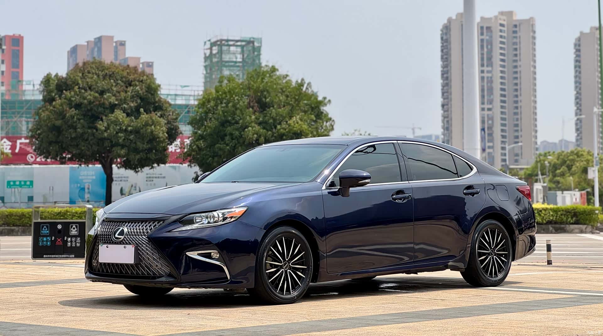Lexus ES, 2018 1