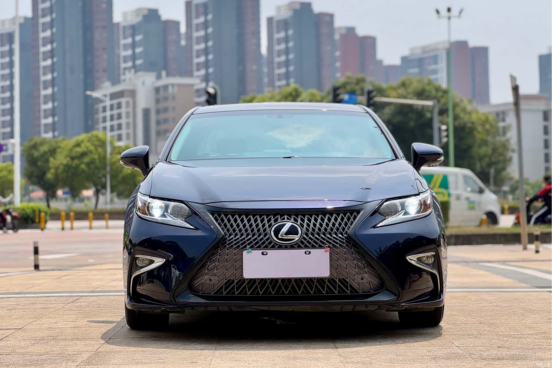 Lexus ES, 2018 2