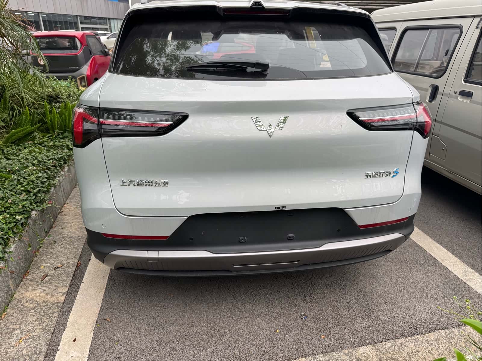 Wuling Starlight, 2026 4