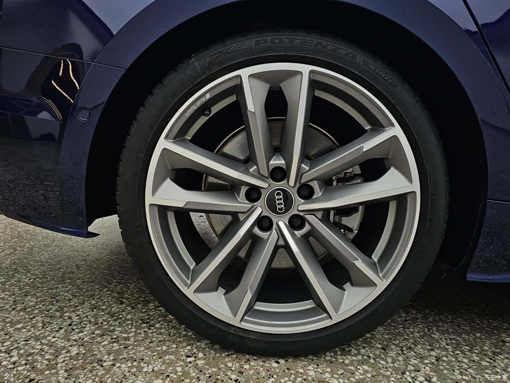 Audi A5, 2022 15