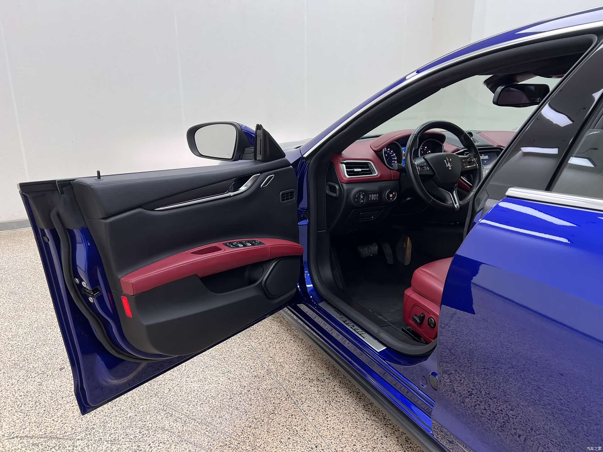Maserati Ghibli, 2017 8
