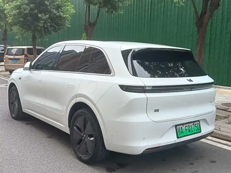 Li Auto Ideal L6