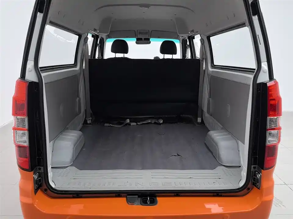 Jinbei New Sea Lion X30L