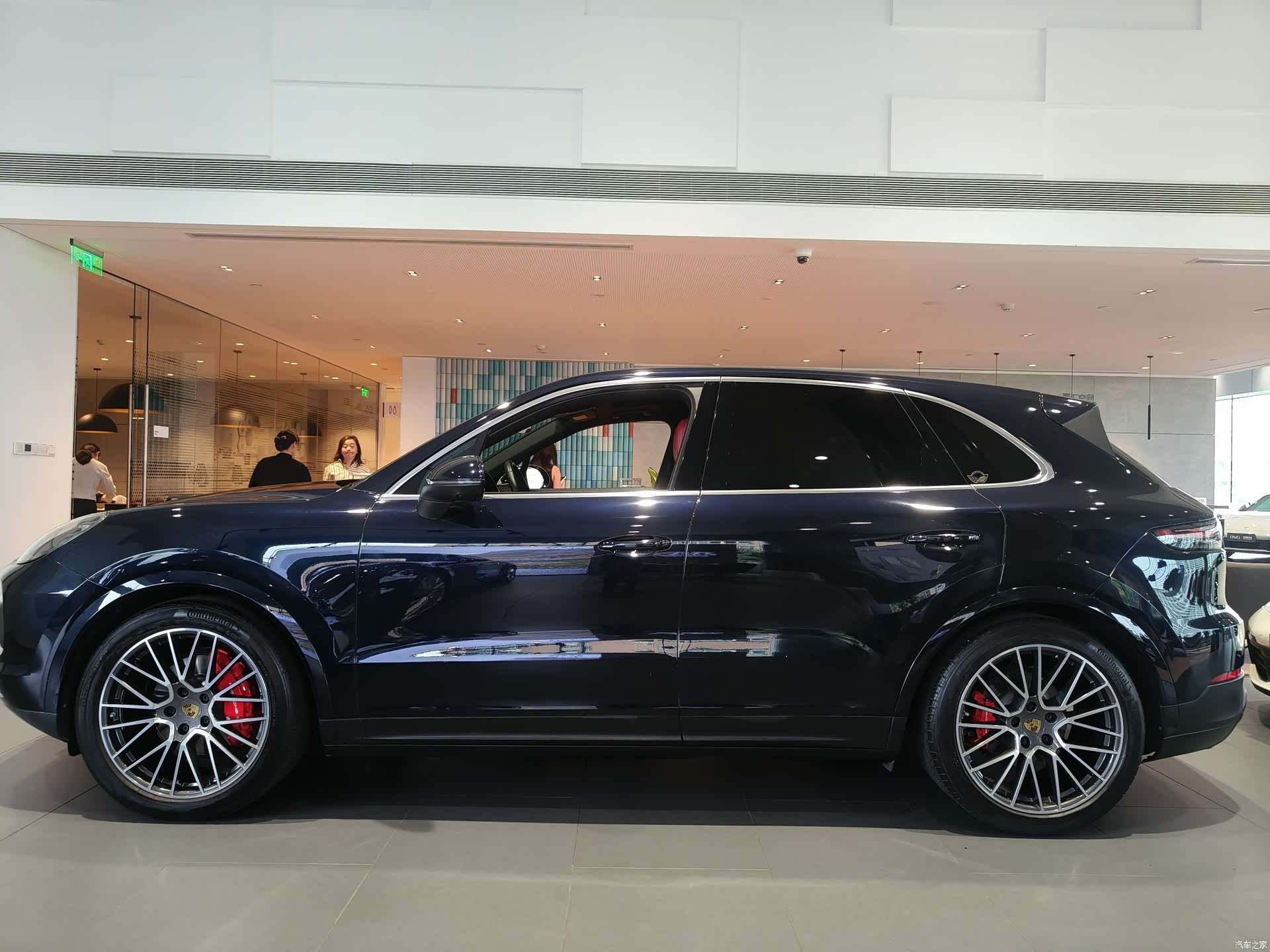 Porsche Cayenne, 2021 3