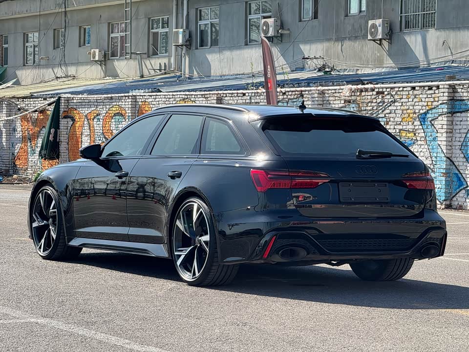 Audi RS 6