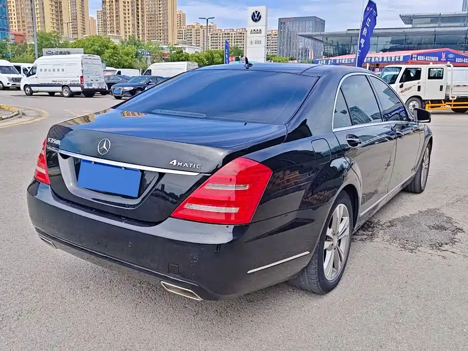 Mercedes-Benz S-class Mercedes-Benz S-class