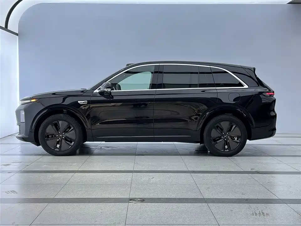 Li Auto Ideal L6