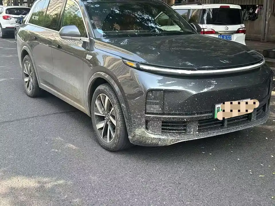 Li Auto Ideal L8