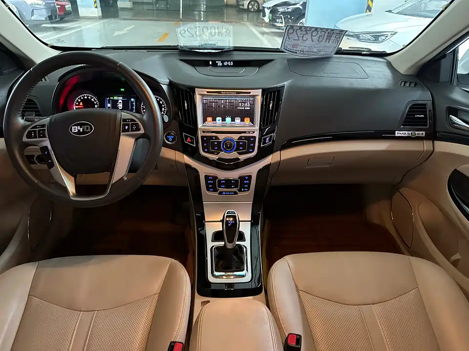BYD e5 BYD e5