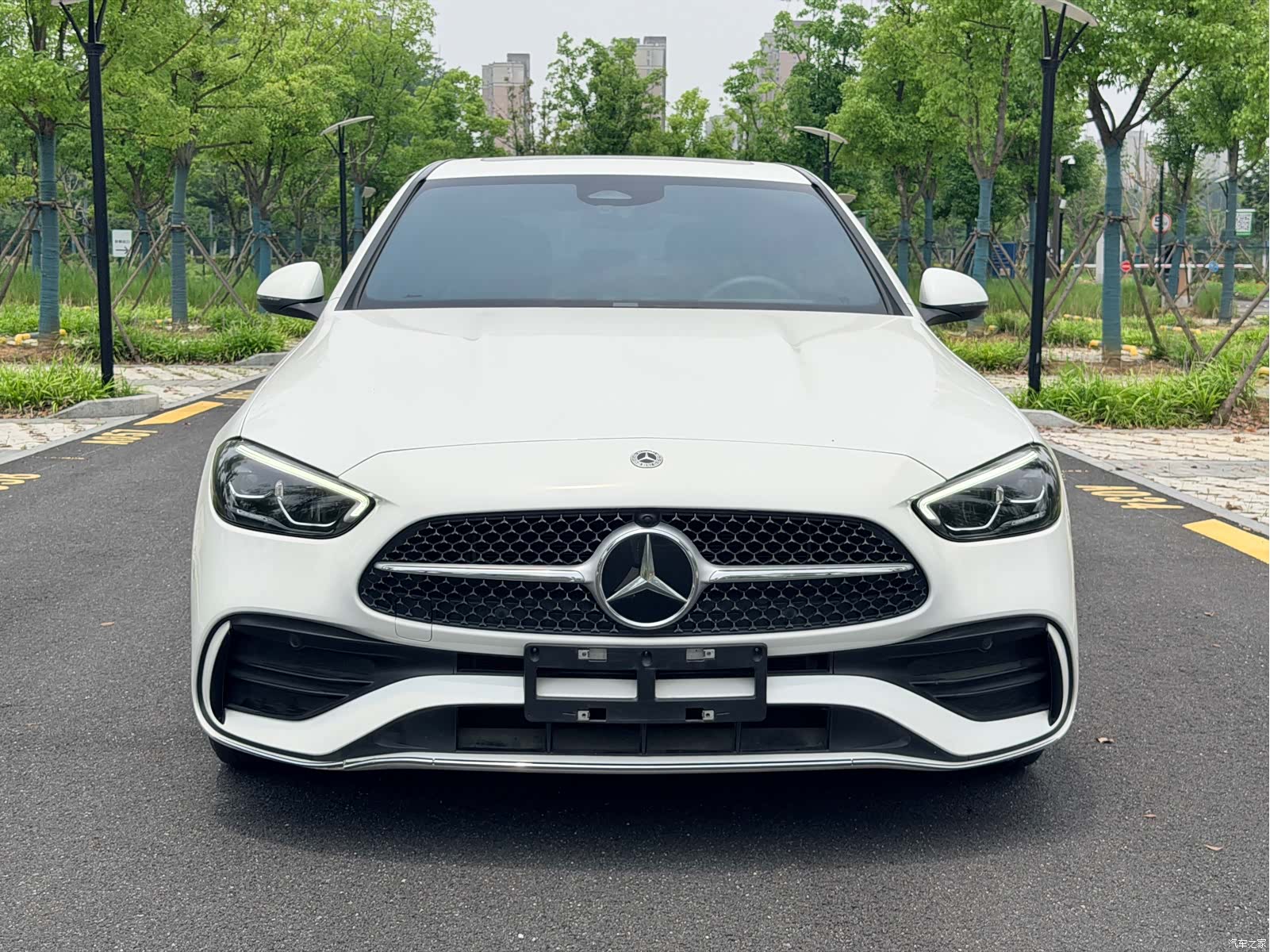 Mercedes-Benz C-Class, 2024 2